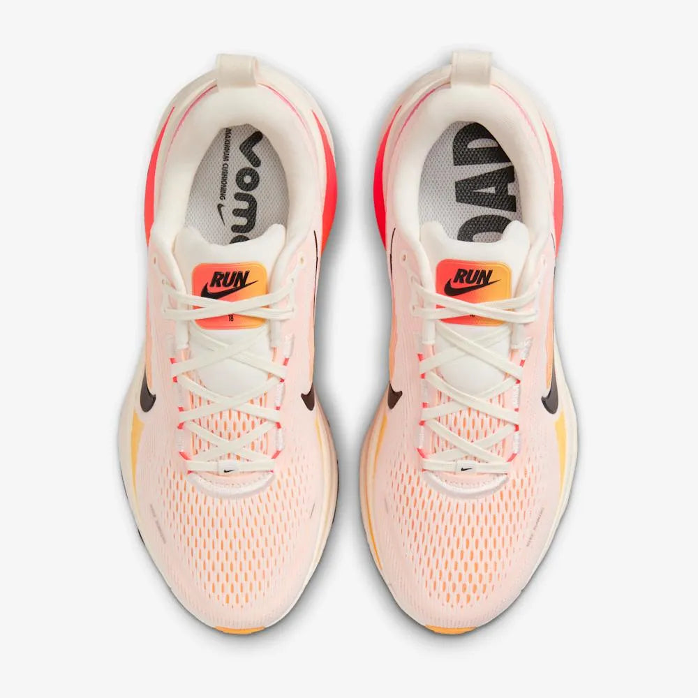 NIKE VOMERO 18 Naranja láser