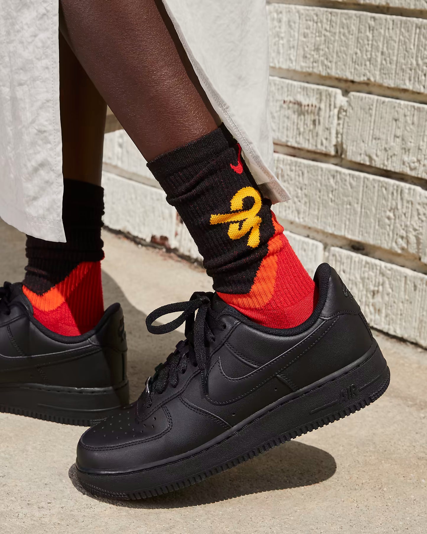 NIKE AIR FORCE ONE NEGROS