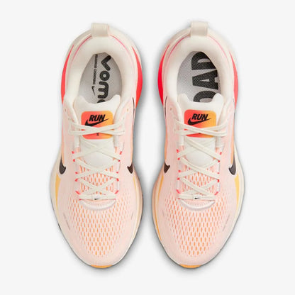 NIKE VOMERO 18 Naranja láser