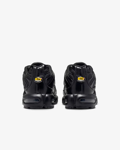 NIKE TN NEGRO