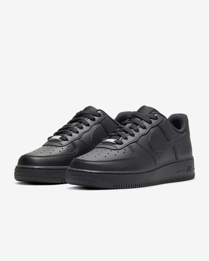 NIKE AIR FORCE ONE NEGROS